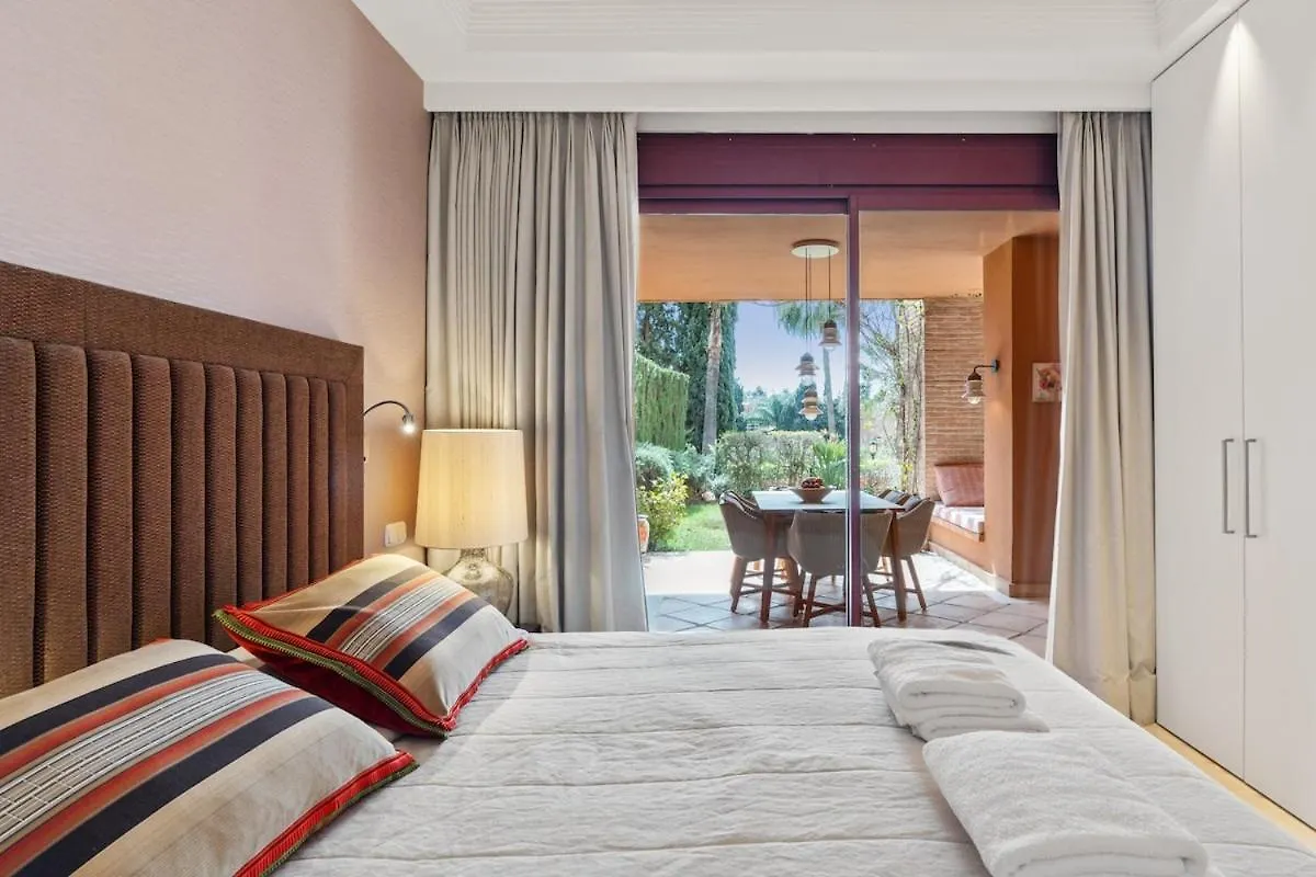 Apartment With A Garden Near The Sea In Gran Bahia De Marbella